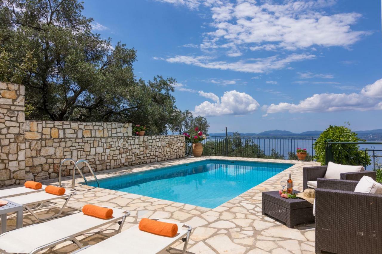 Villa Zeta Nisaki  Exteriér fotografie